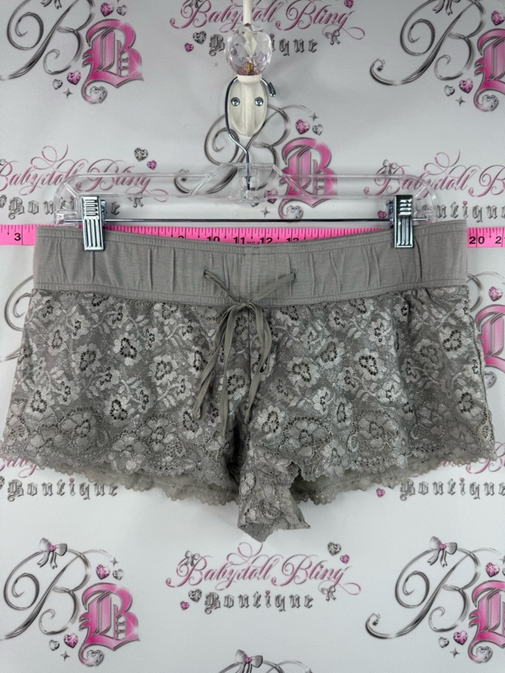 La senza shorts Lace-Trim floral Sleep Shorts in Gray comfortable cozy feminine